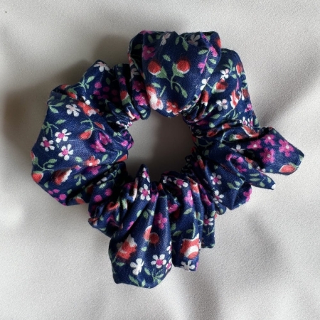 Bawełniana gumka w urocze drobne kwiatuszki BOMOYE