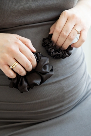 jedwabne gumki do włosów matchy matchy ciemny brąz BOMOYE