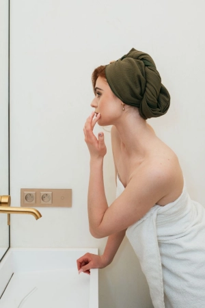 zielony muslinowy turban do wlosow