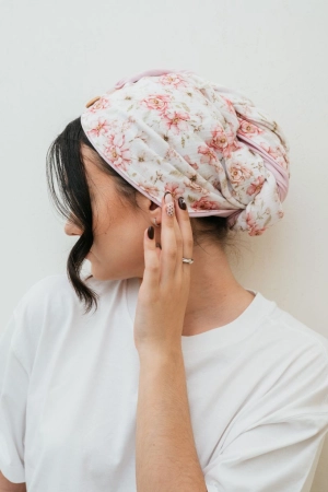 muslinowy turban do wlosow we wzorki