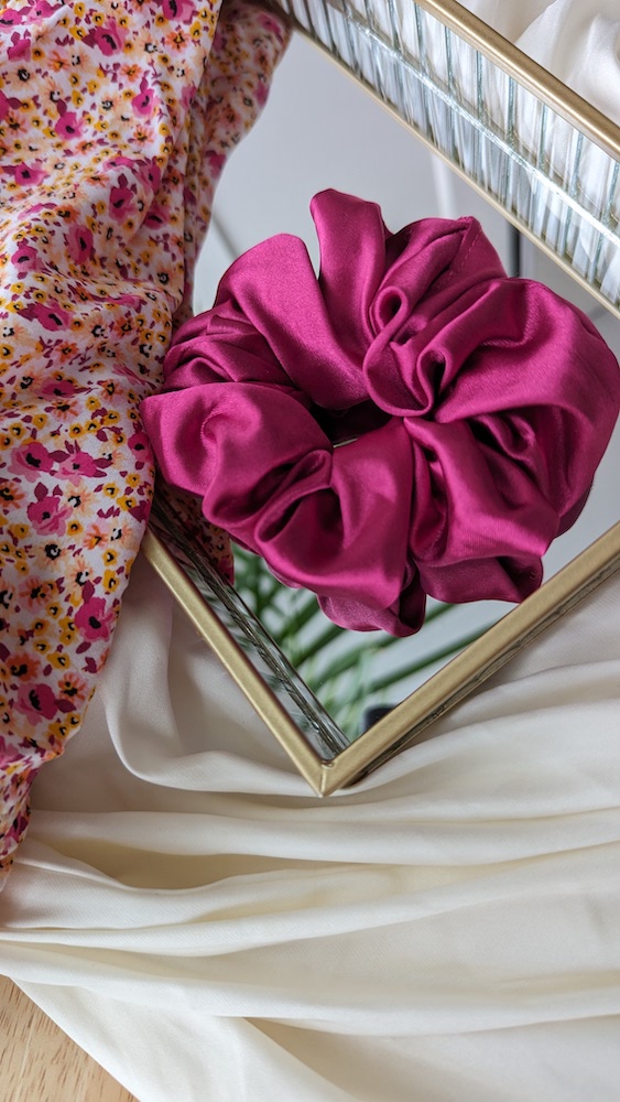 Różowa gumka do włosów BoMoye