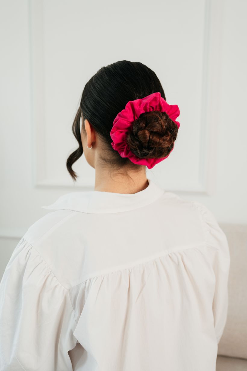 intensywnie różowa gumka do włosów z bawełny, bawełniana scrunchie róż